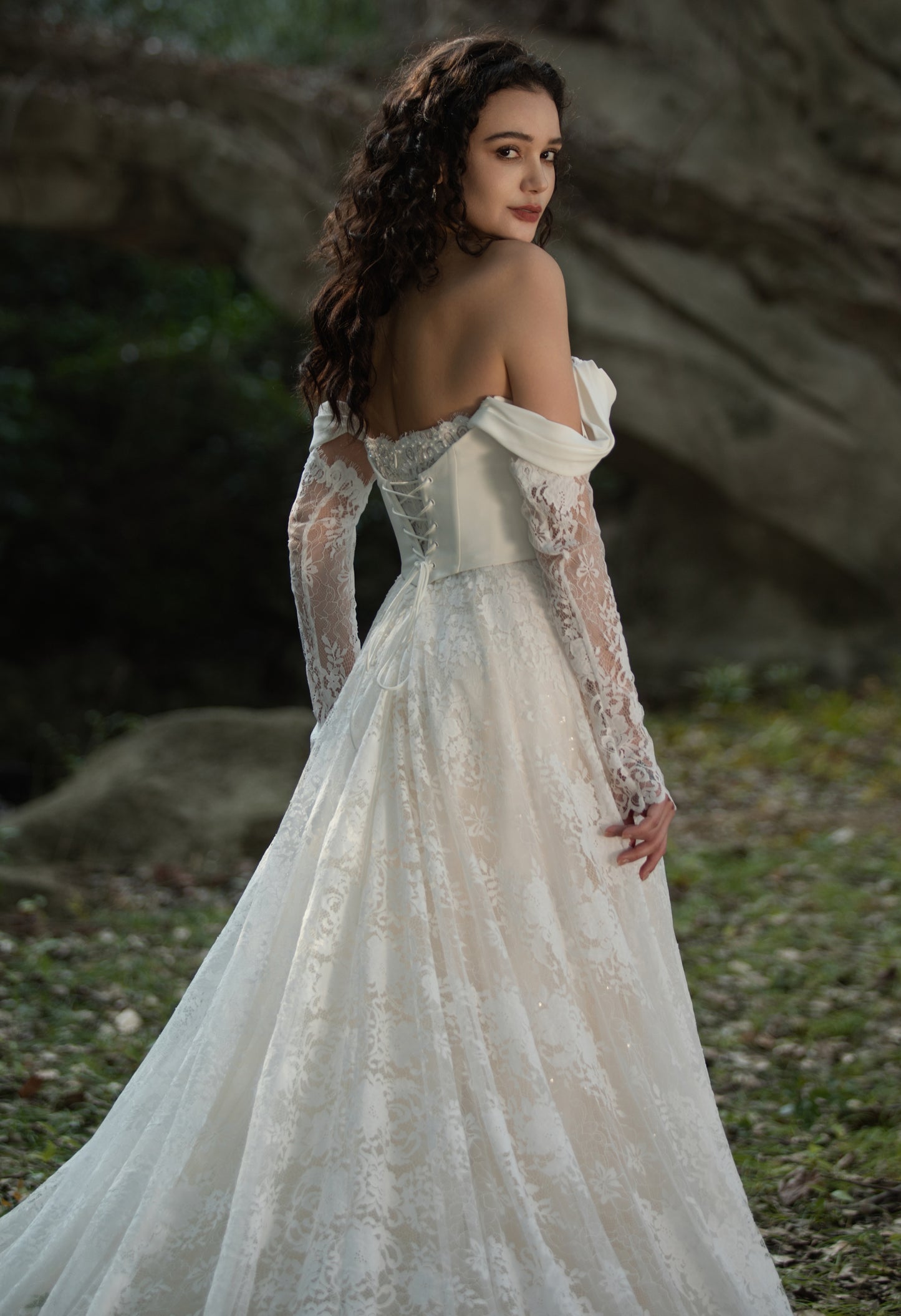 Chantilly Lace 3605